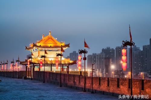 去西安旅游五天要花多少钱？从北京出发2000块够吗？