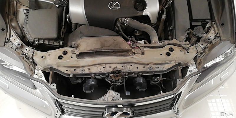 比锐志贵一倍的雷克萨斯GS250怎么选？