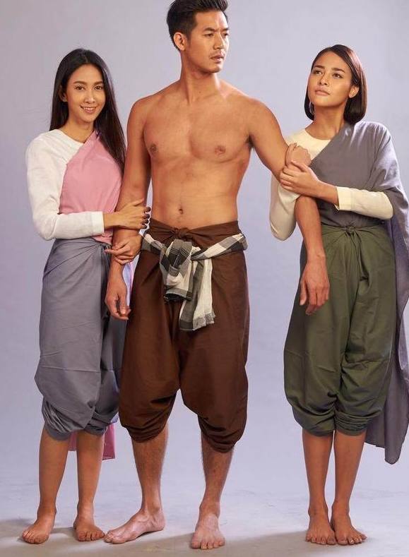 看了4部感人的泰国电视剧《三面ナガ》、《缘浅情深》后哭了吗？