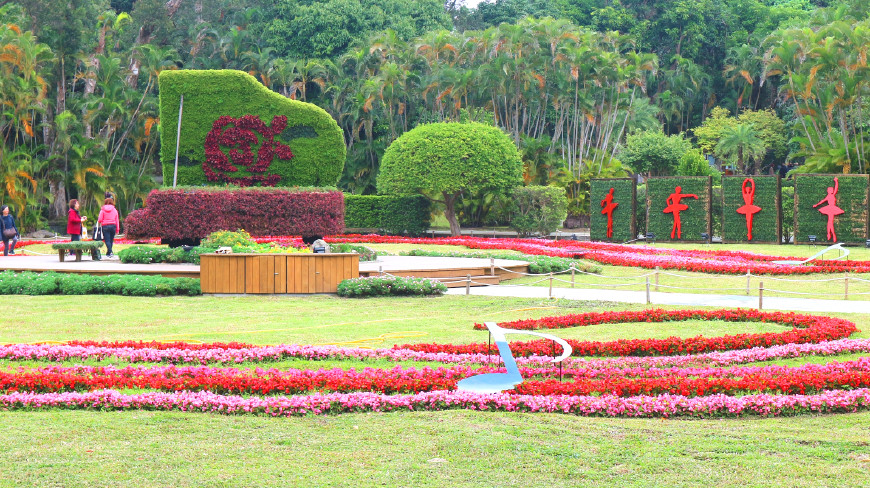 台北士林官邸有个玫瑰园，昔日“总统府邸”如今百姓花园