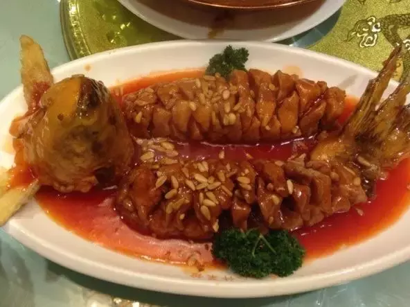 多少长春人的美食记忆，都在这27家十年老店里！有你的记忆吗？