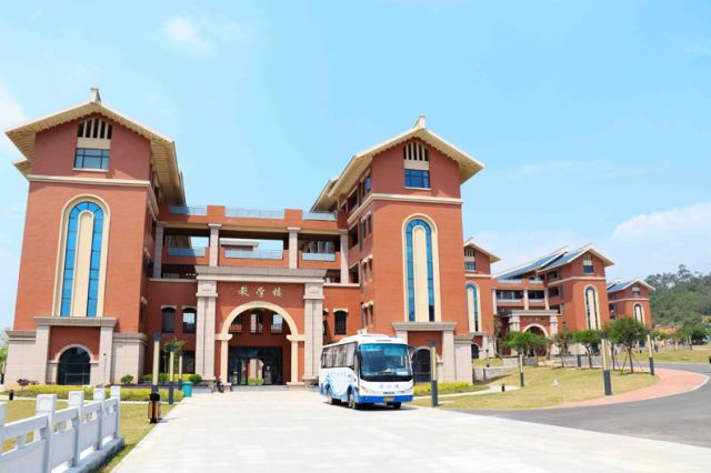 「走近前黄」咱们家门口的大学——福州大学石油化工学院！