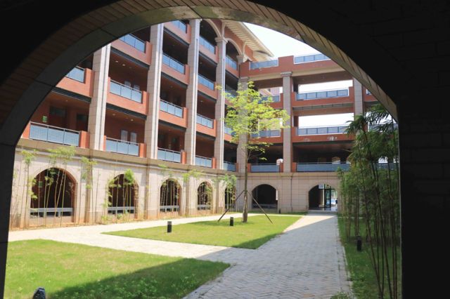 「走近前黄」咱们家门口的大学——福州大学石油化工学院！