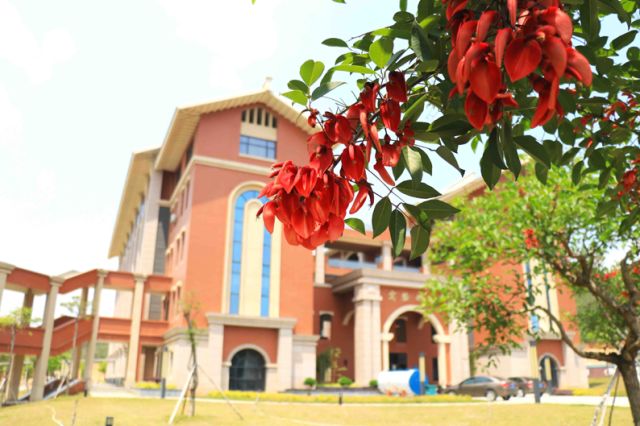 「走近前黄」咱们家门口的大学——福州大学石油化工学院！