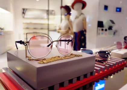 Gucci把店都搬进了Coterie，还叫它眼镜店太委屈它了！