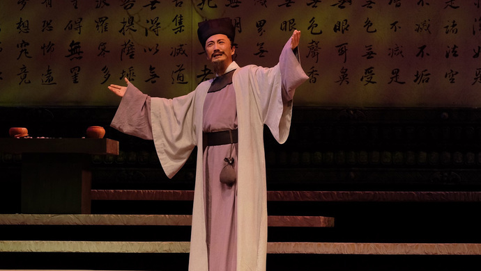 古代一著名诗人,因父亲名字特殊,终生不得参加科举考试