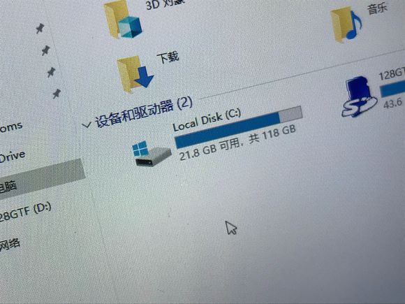 哪些掌机能玩nba(6寸二代PC掌机开箱简评，为了玩NBA 2K18，下单256G SSD)