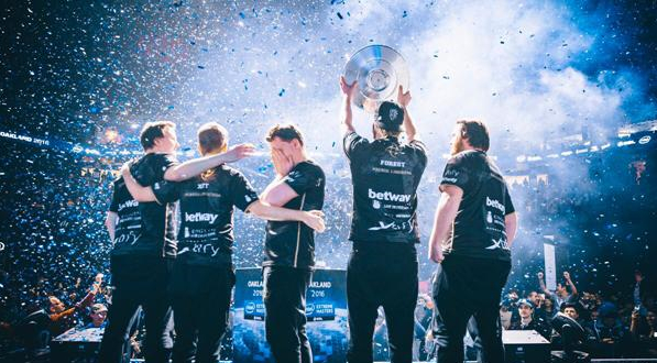 FPP大势所趋下中国战队能否力拔头筹？浅析FPP与TPP的不同