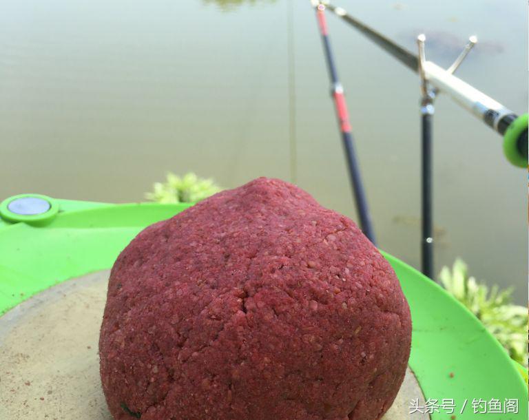 王牌对王牌，蓝鲫和918野战版谁才是饵料中的大哥大