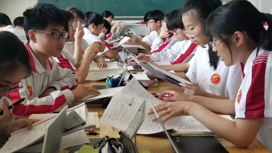 科技改变学习，OKAY智慧课堂千校落地