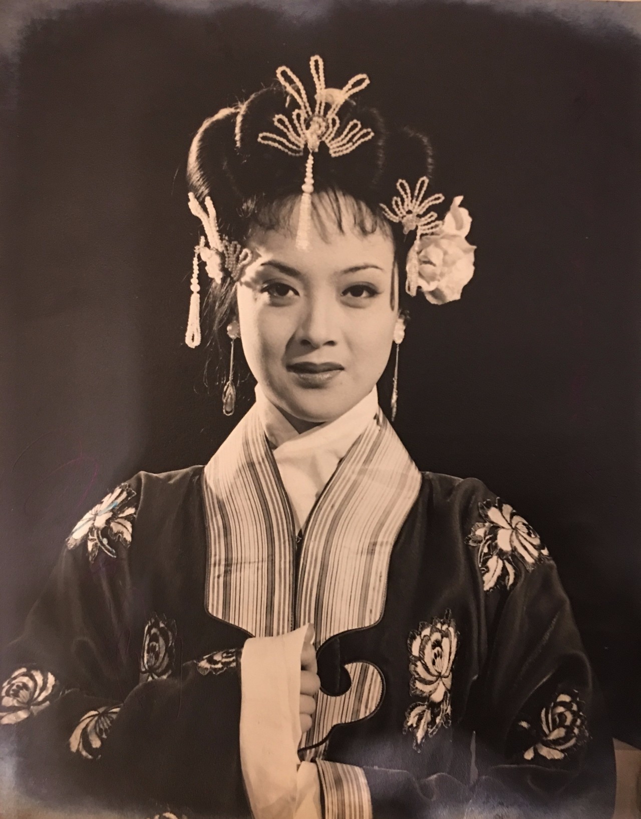 中国电影史上十大绝色女星 胡蝶周璇王丹凤林青霞杨丽坤夏梦