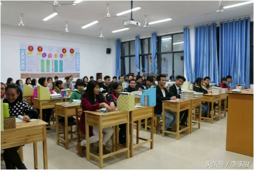 这个壮家农村女，读书不多，没有基础，竟然在40岁时做起了作家梦