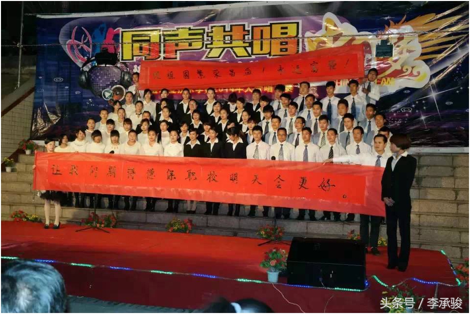 这个壮家农村女，读书不多，没有基础，竟然在40岁时做起了作家梦