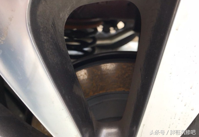 胖哥分析刹车异响，能解决绝大部分车型