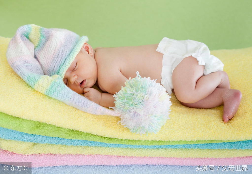 宝宝多大可以脱离纸尿裤？这7点妈妈要知道，用错了宝宝更受罪