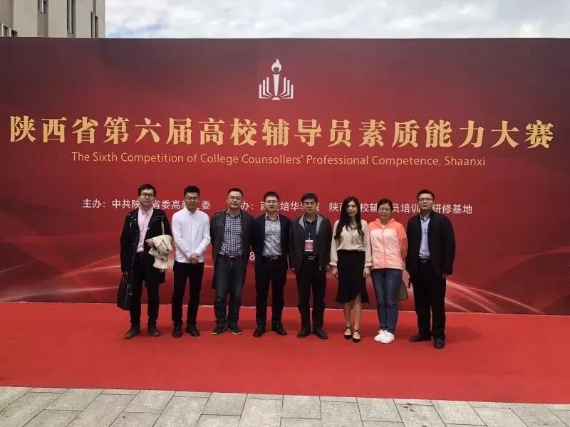 厉害了，我的国！厉害了，我的建大！看建大青年为祖国“添砖加瓦”