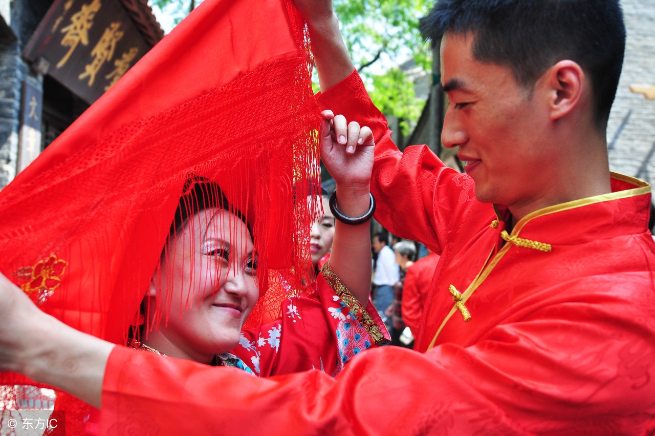 庚子日柱走什么大运好 金水伤官喜见官