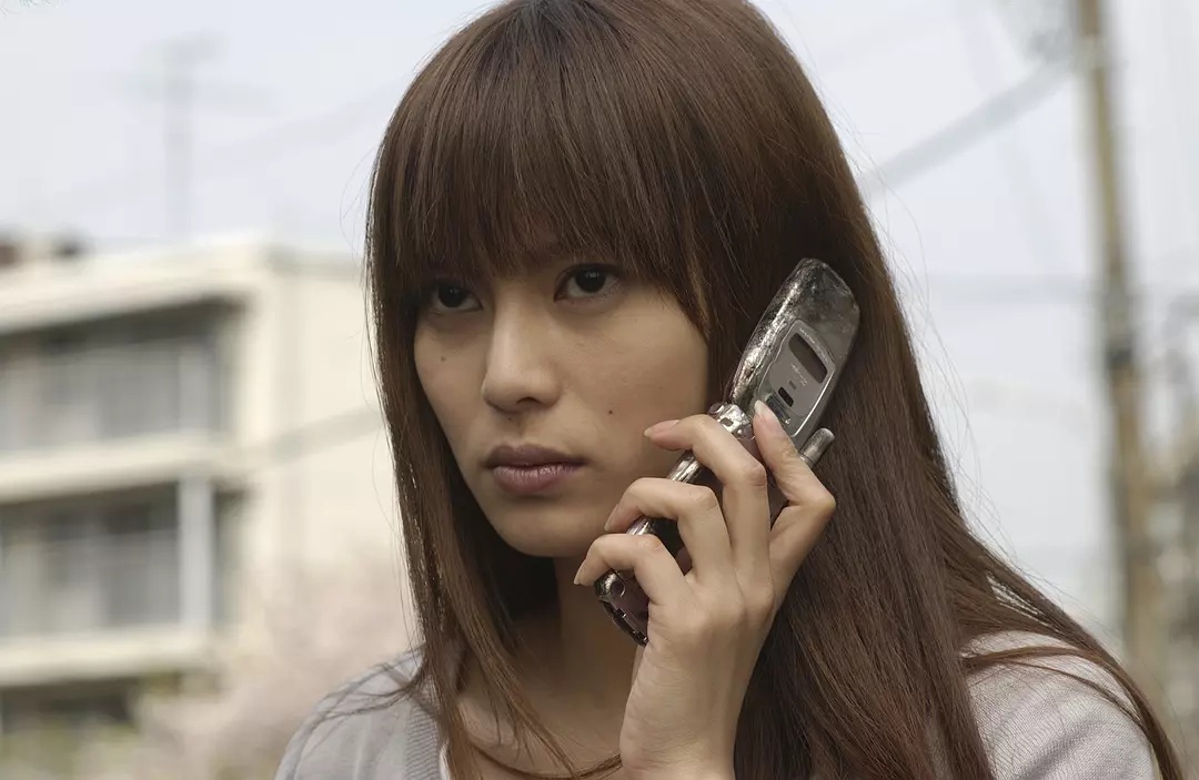 3.《鬼来电》?2. 《午夜凶铃》?1.