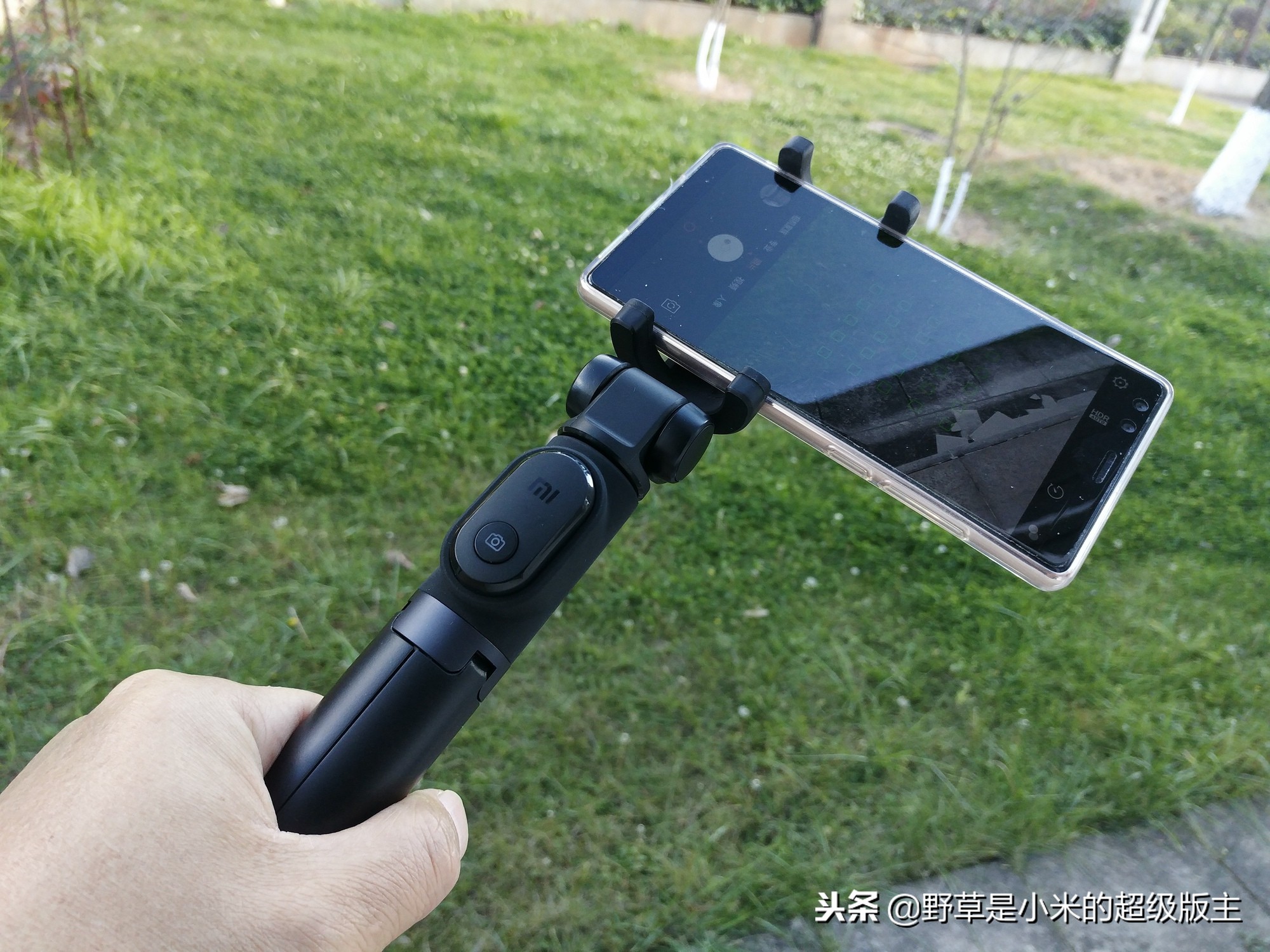 求人不如求己,小米支架式自拍杆,一机三用,物超所值 - 114货源网