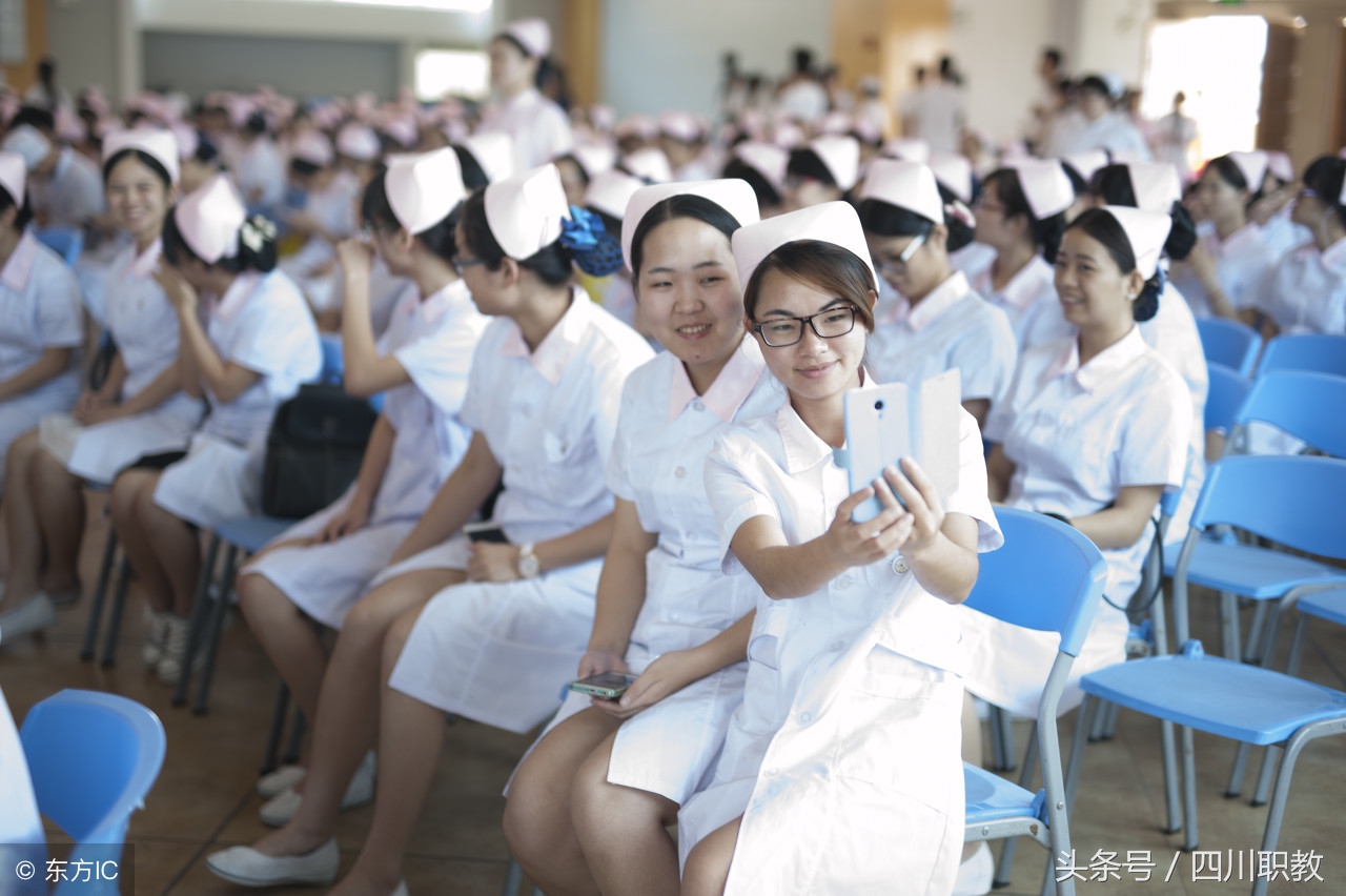 中国高职高专院校排名100强，深圳职业技术学院满分问鼎