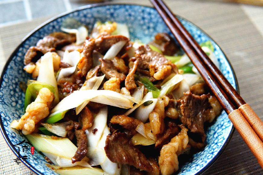 葱爆羊肉怎么做才能好吃？老北京做法一共就这几个步骤！