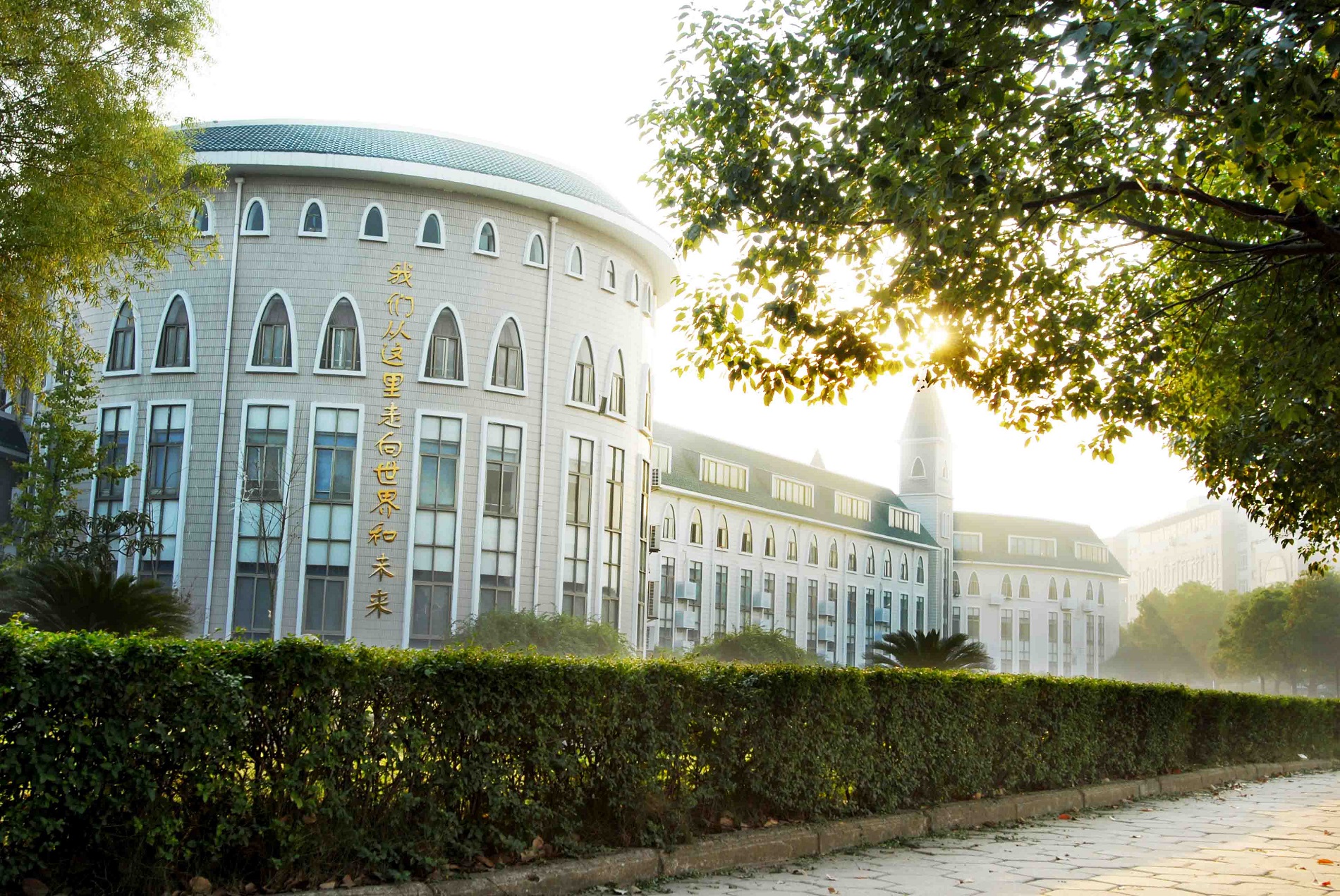 大揭秘！武汉家长都想上的学校！武汉外国语学校入校途径来啦！