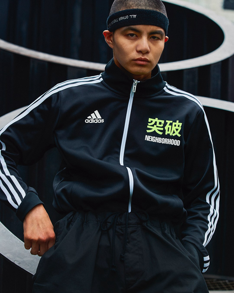 世界杯足球t恤(为世界杯预热！NBHD x adidas “胜色” 系列即将登场)