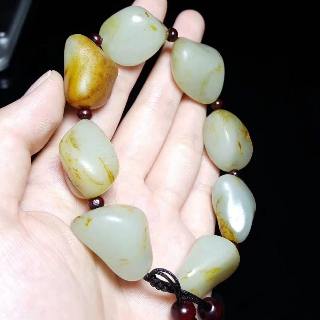 新疆和田玉籽料原石手串!白度近一级,赏析!