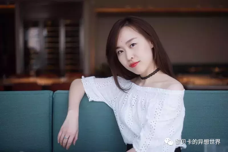 我看了上万篇口红投稿,发现这10支最显白!