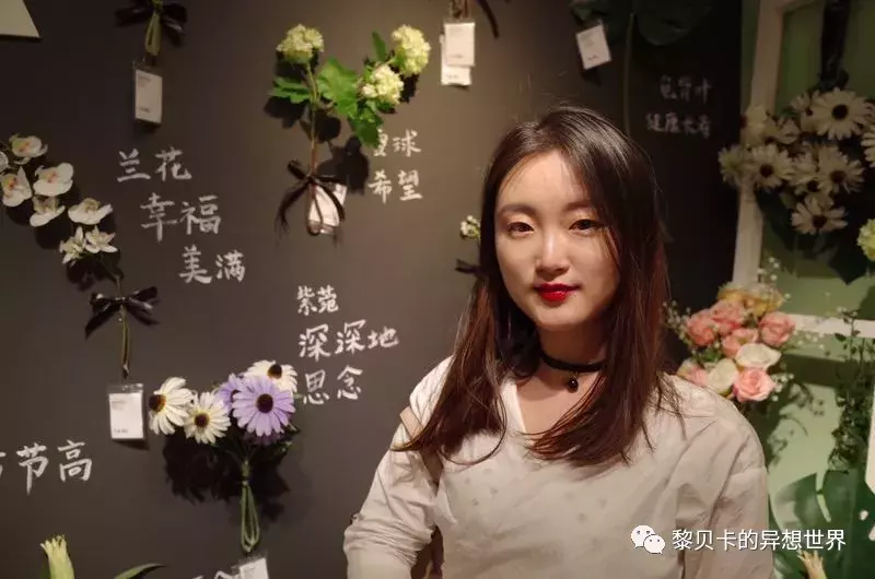 我看了上万篇口红投稿,发现这10支最显白!