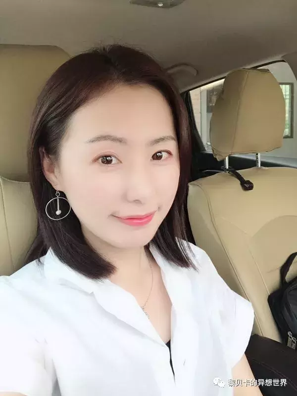 我看了上万篇口红投稿,发现这10支最显白!