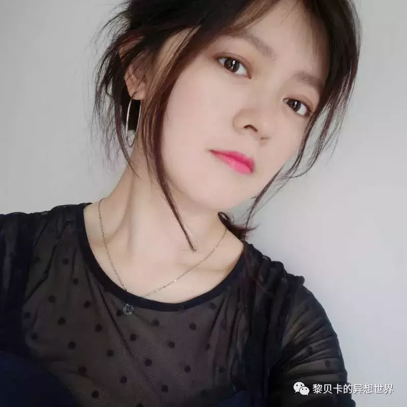 我看了上万篇口红投稿,发现这10支最显白!