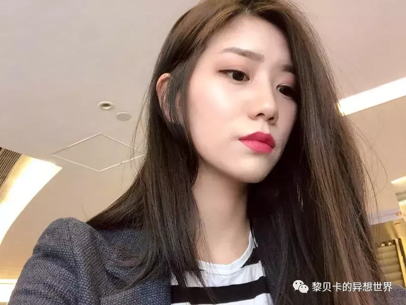 我看了上万篇口红投稿,发现这10支最显白!