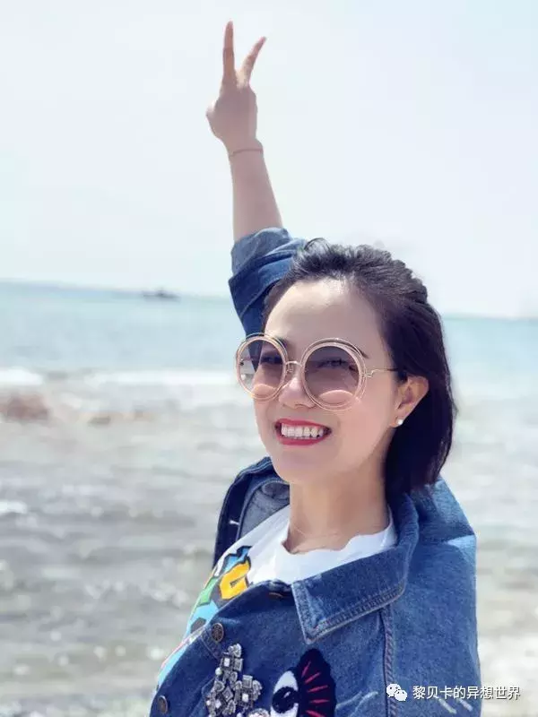 我看了上万篇口红投稿,发现这10支最显白!