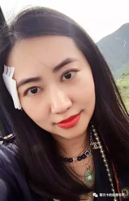 我看了上万篇口红投稿,发现这10支最显白!