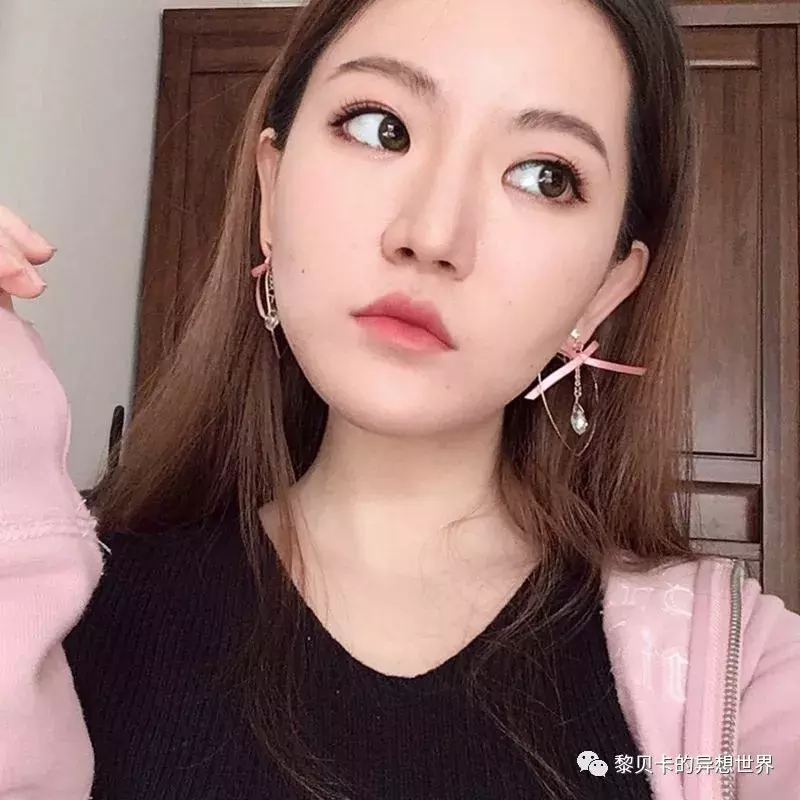 我看了上万篇口红投稿,发现这10支最显白!