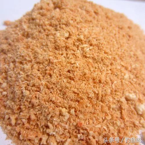 蚕蛹粉以及鱼骨粉在钓鱼中到底有什么区别(蚕蛹粉可以钓什么鱼)