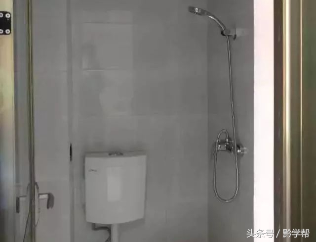 贵阳12所民办学校宿舍大PK！原来你家娃的寝室长这样~