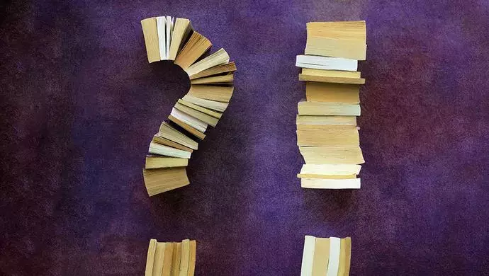 复旦教授写的“不必读”书单火了：书是读不尽的，读尽也无用