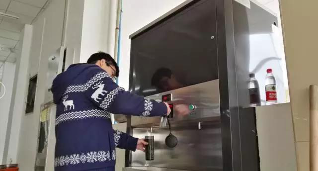 下一站：终点站——石油大学北门！下车请走好！