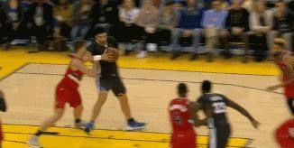 nba为什么不能使用剪刀脚(帕楚里亚5大废人动作：垫脚只是一招，故意压威少引起众怒)