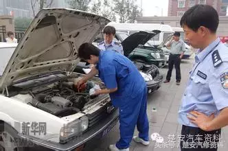 做汽修的爸爸每月要赚多少钱,妈妈才能不上班?