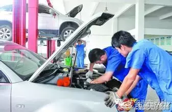 做汽修的爸爸每月要赚多少钱,妈妈才能不上班?