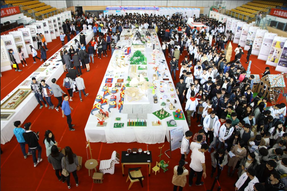 宁波大红鹰学院创业学院获“浙江省普通高校示范性创业学院”称号