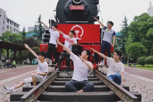 「中南达人」毕业了我们在哪？清华、同济、中南！看土木铁三舍学霸寝室的相处之道