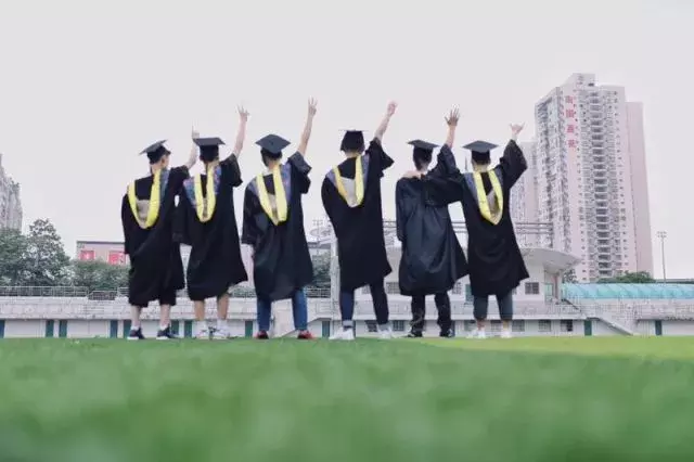 「中南达人」毕业了我们在哪？清华、同济、中南！看土木铁三舍学霸寝室的相处之道