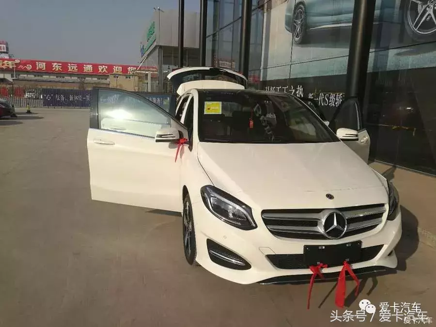 进口品质的奔驰车，如今市场优惠力度不小！买车别错过！