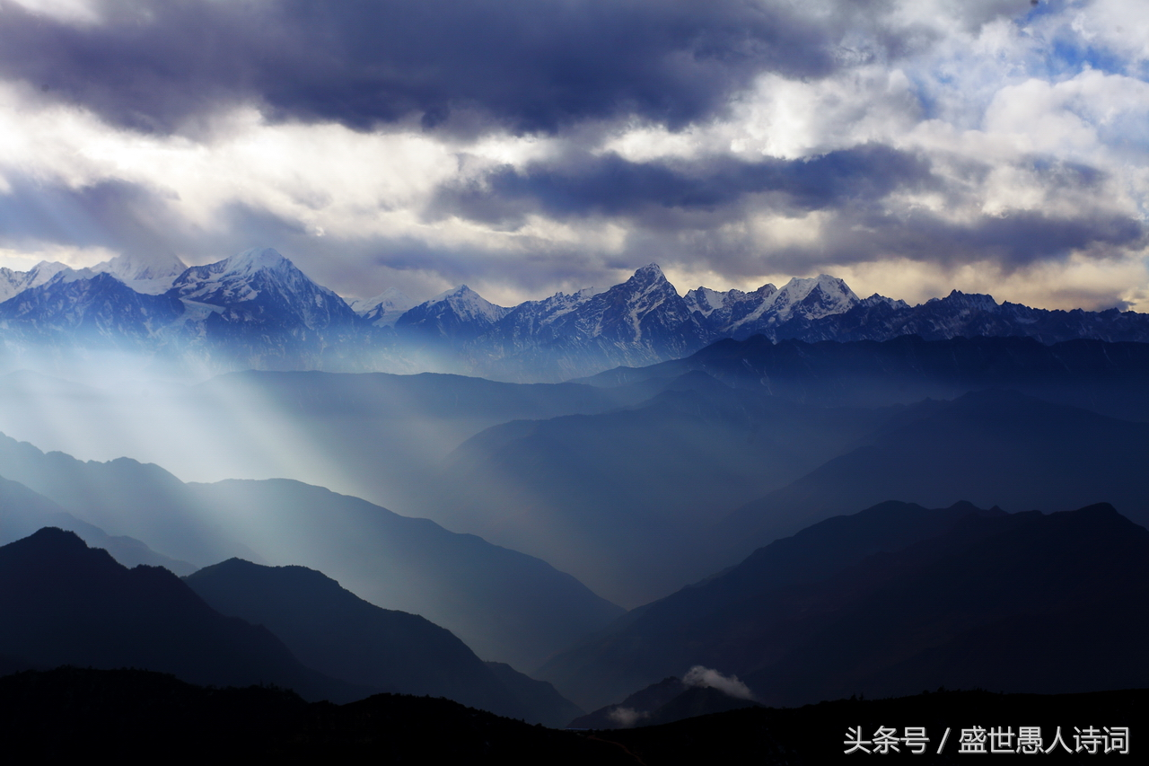 七言，晨起拖地有感，清理家中的污浊，才能迎来美好的阳光