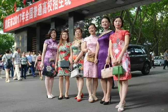 高考前你也“迷信”过这些事吗？