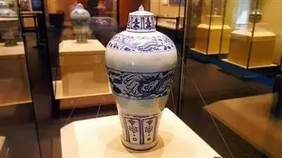 “霸主”元青花曾经的尴尬:两个银元都没人要,如今价值几个亿!